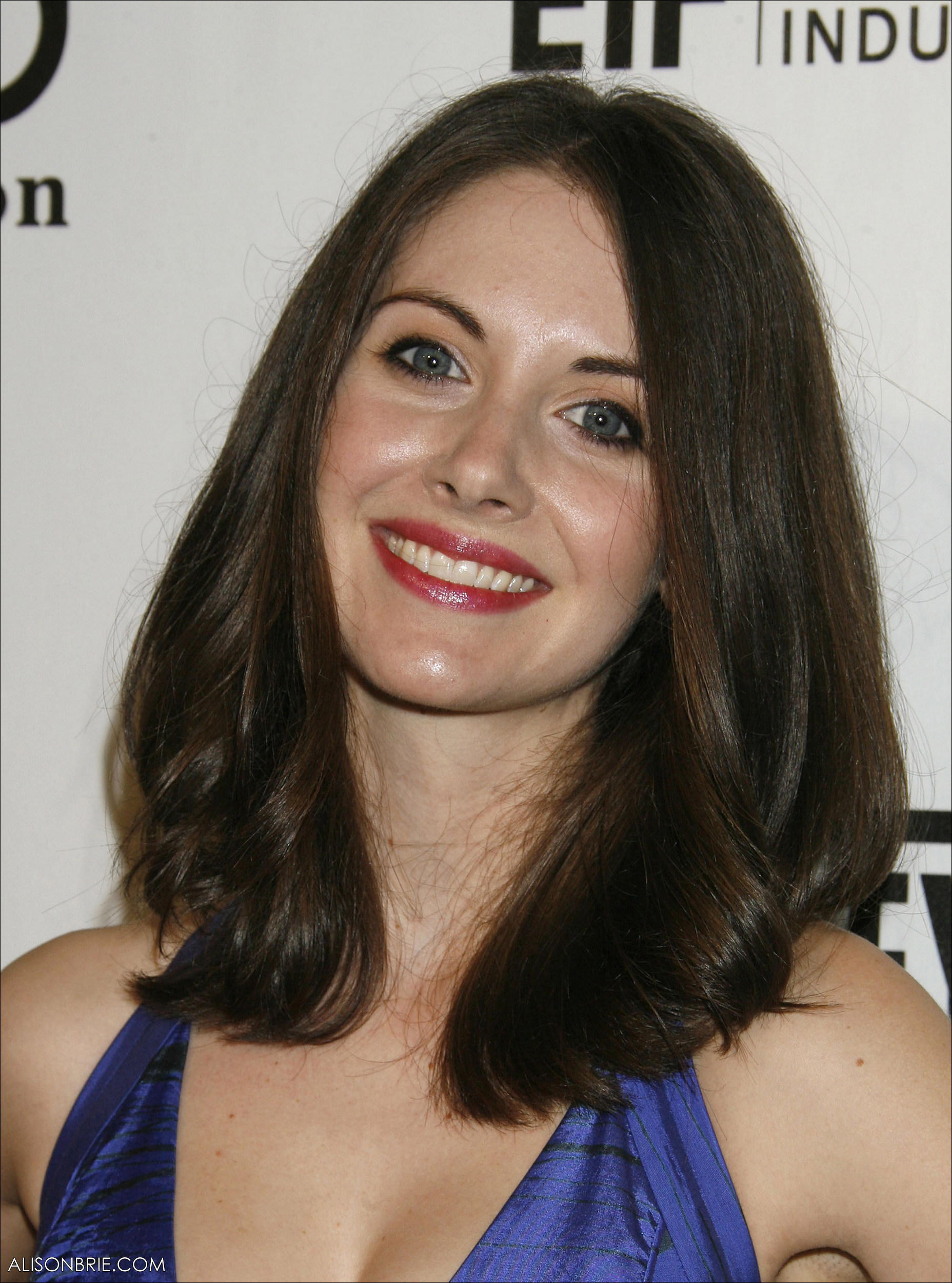 HQ_037.jpg HQ_037.jpg
