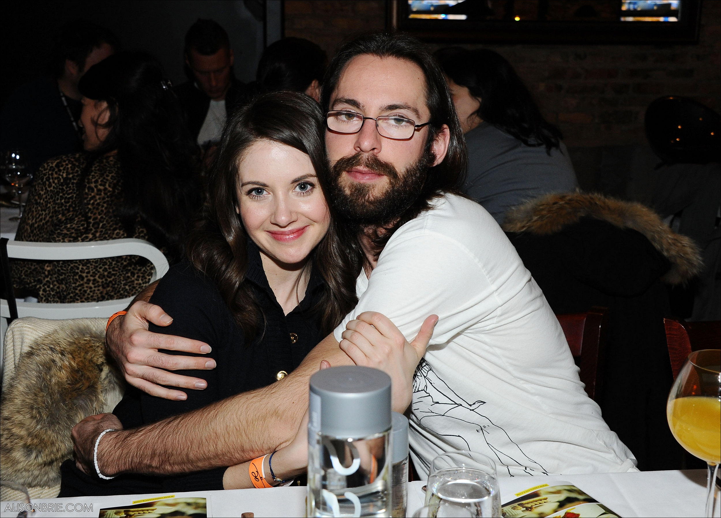 HQ_001.jpg HQ_001.jpg