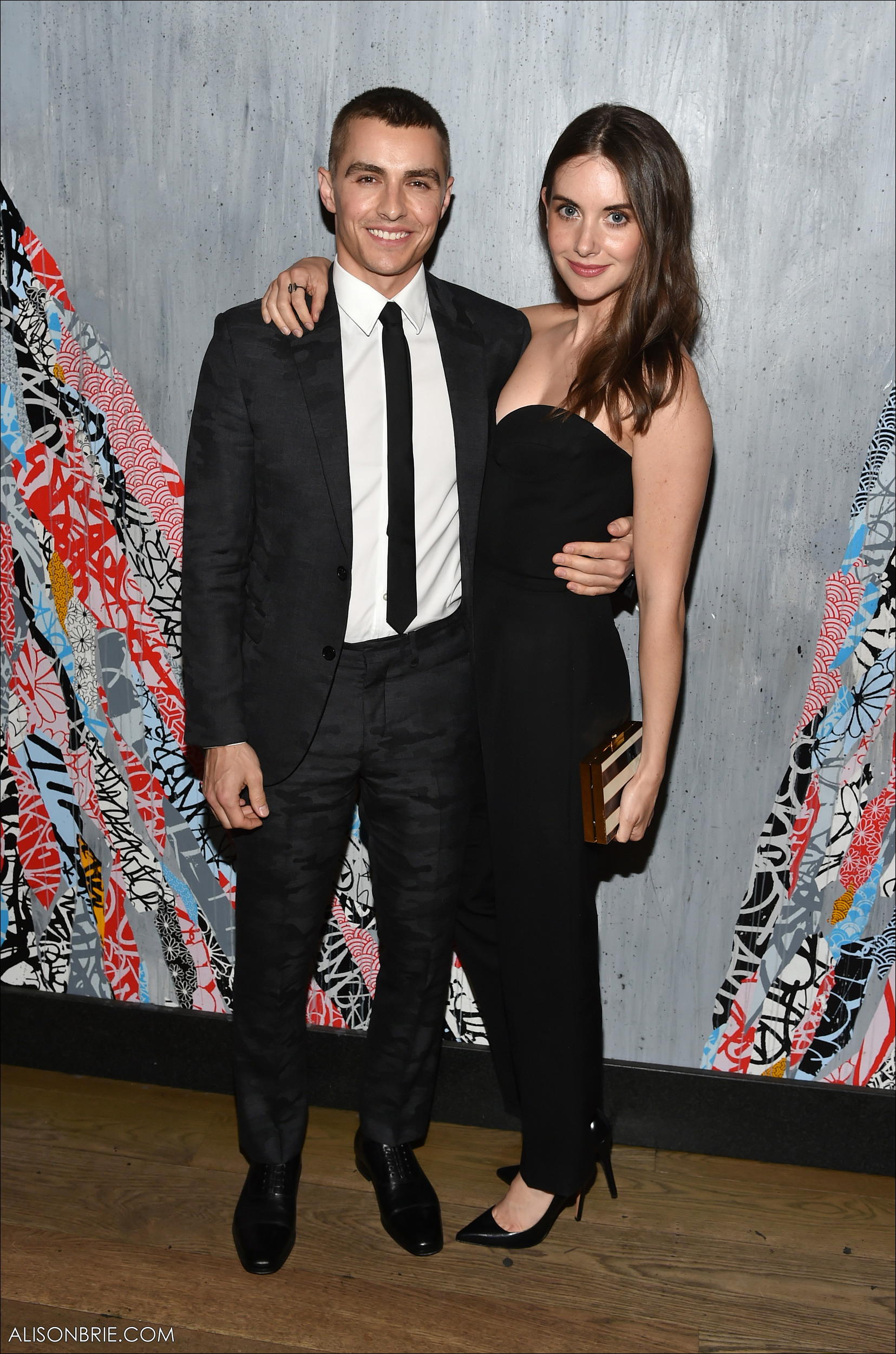 HQ_003.jpg HQ_003.jpg