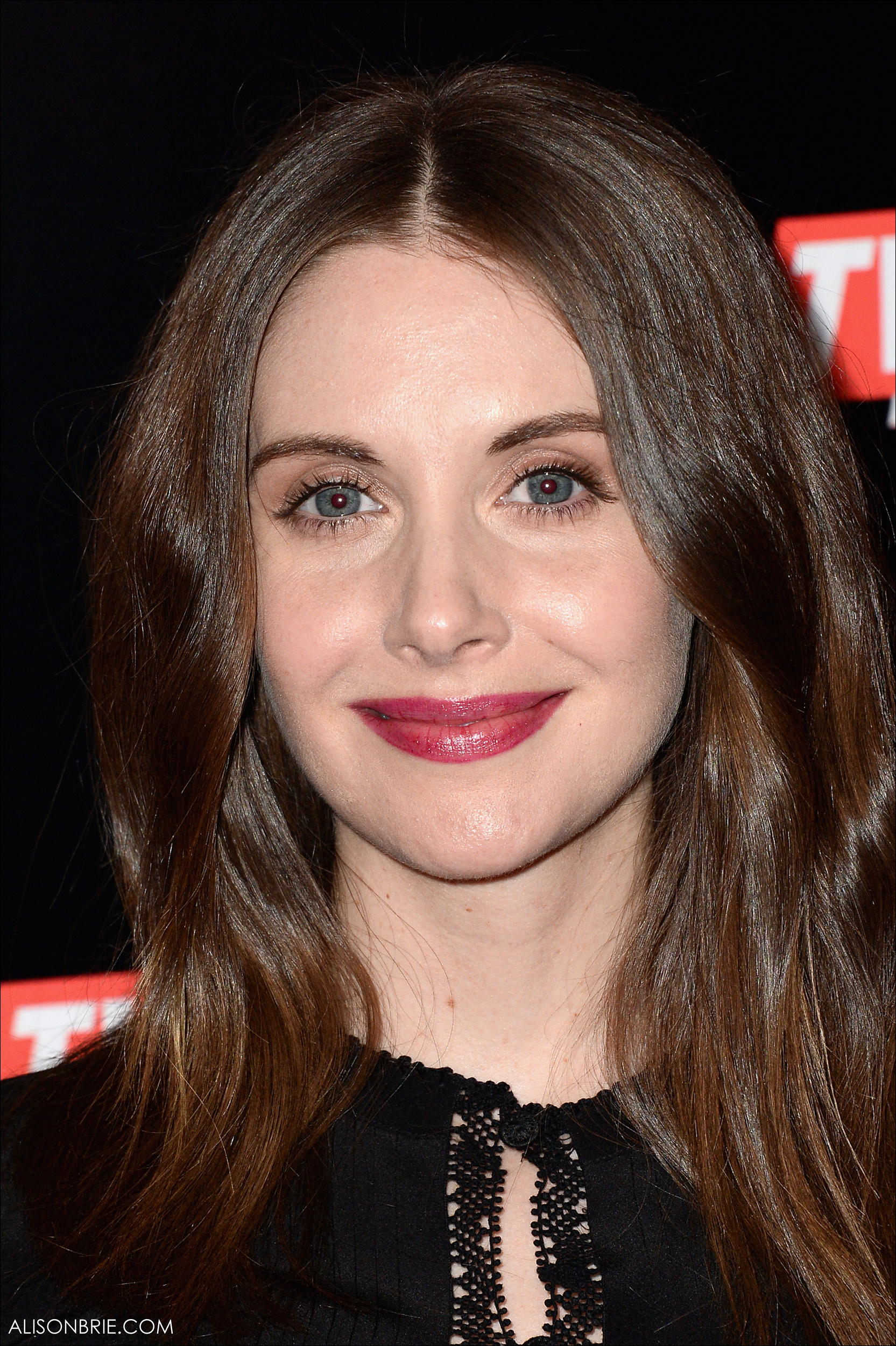 HQ_032.jpg HQ_032.jpg