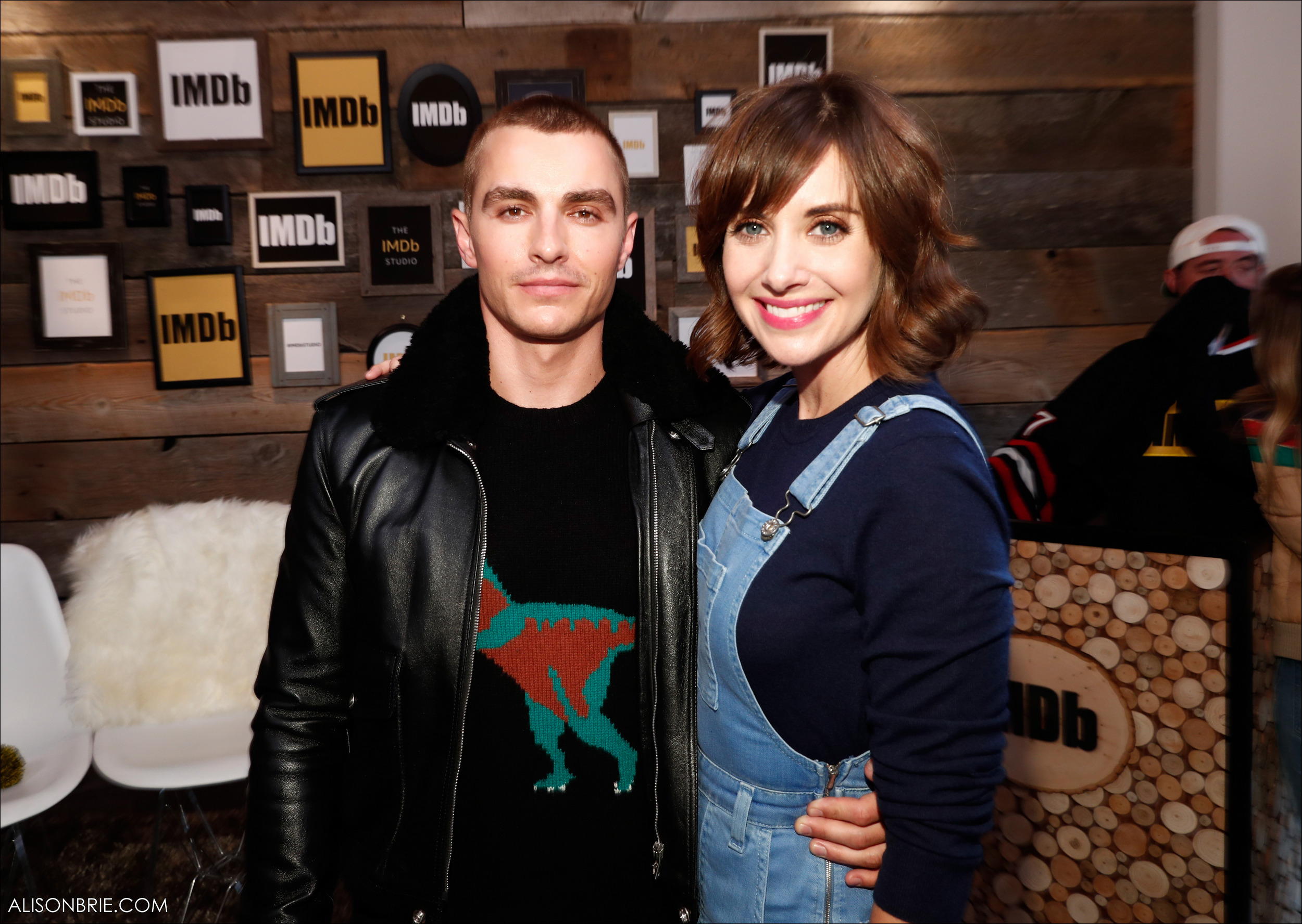 HQ_001.jpg HQ_001.jpg