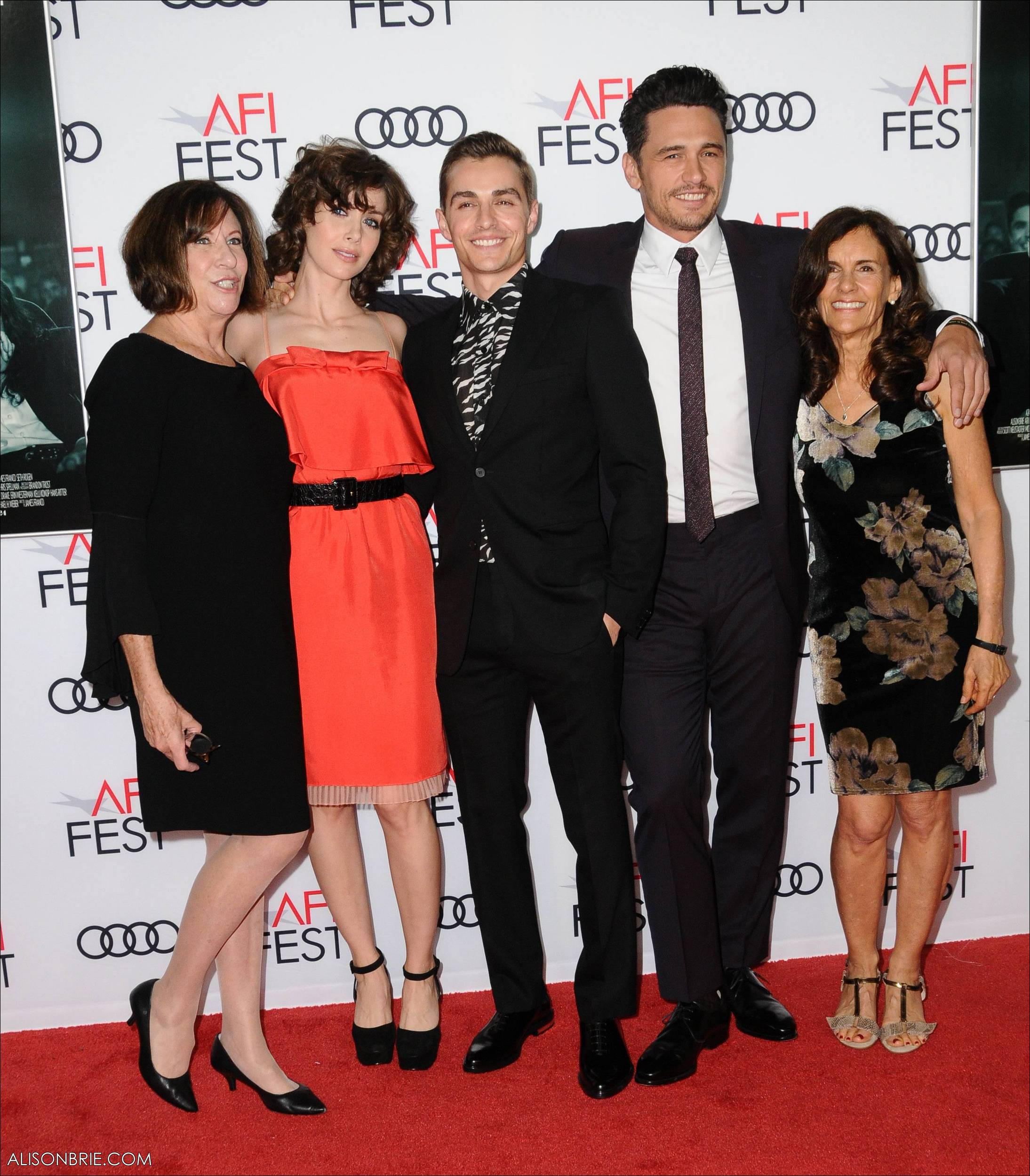 HQ_065.jpg HQ_065.jpg