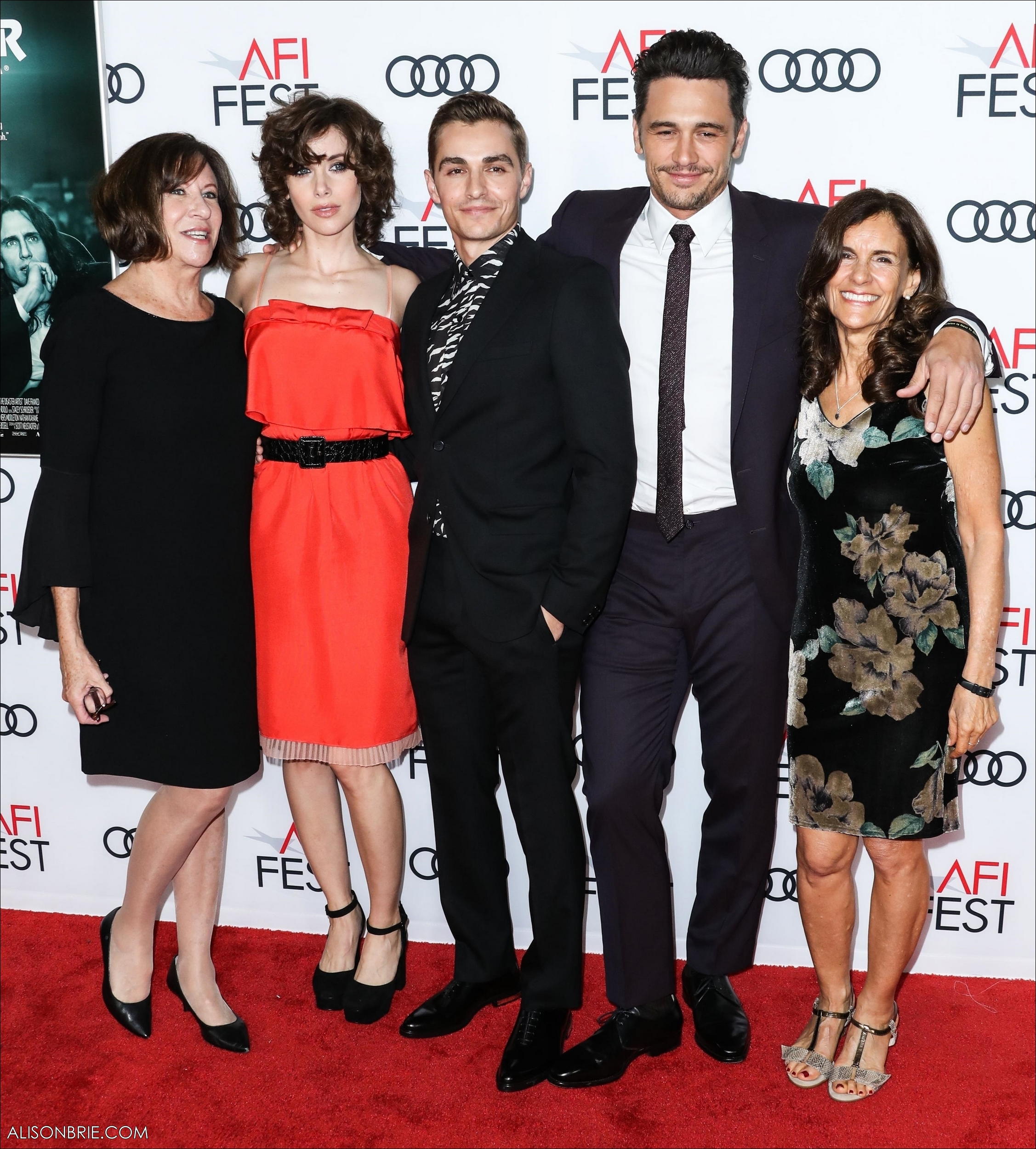 HQ_182.jpg HQ_182.jpg