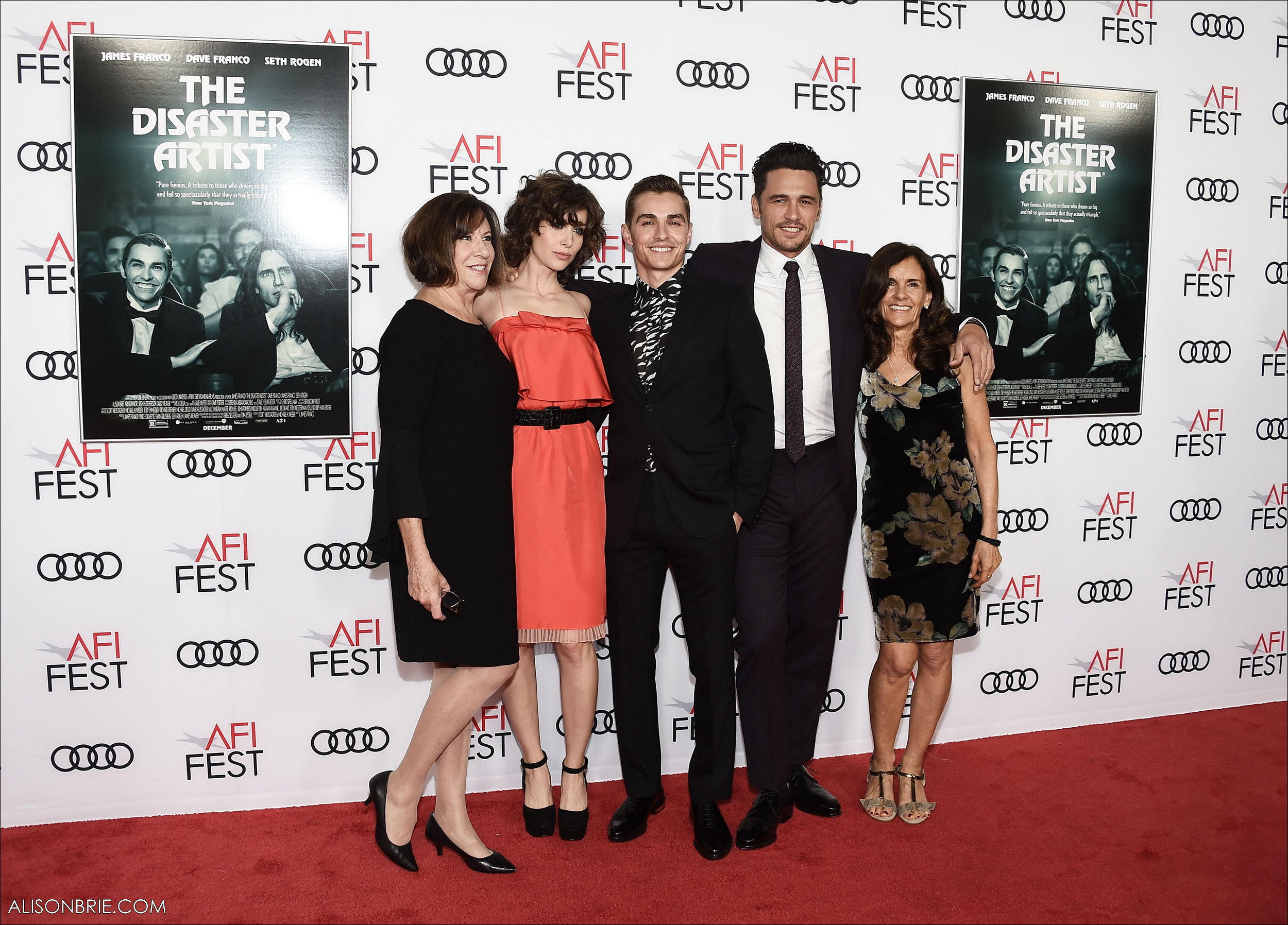 HQ_304.jpg HQ_304.jpg