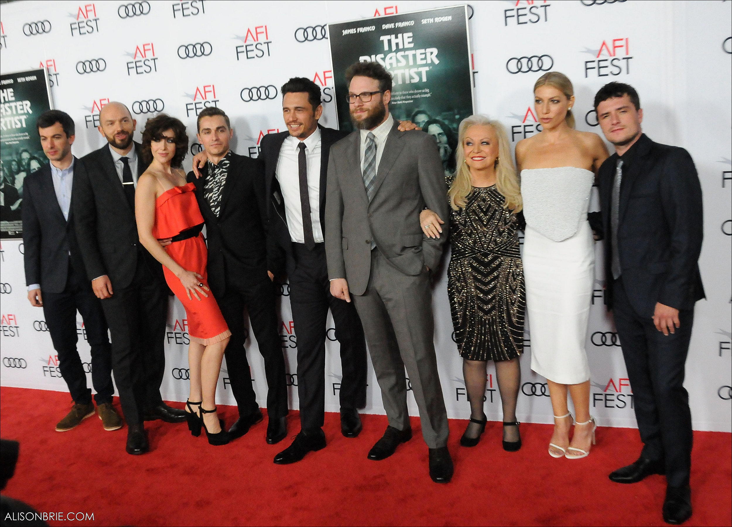 HQ_331.jpg HQ_331.jpg