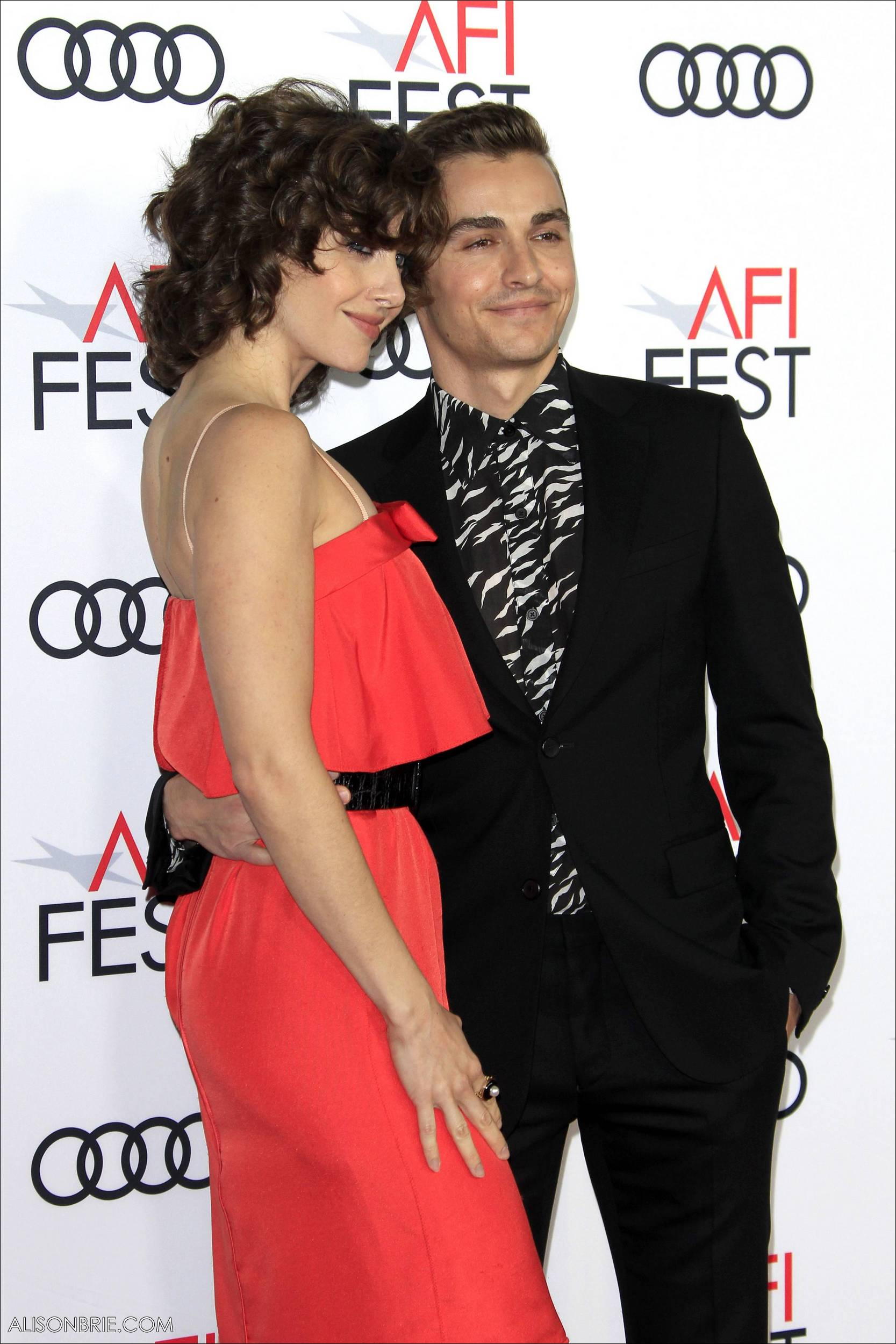 HQ_352.jpg HQ_352.jpg