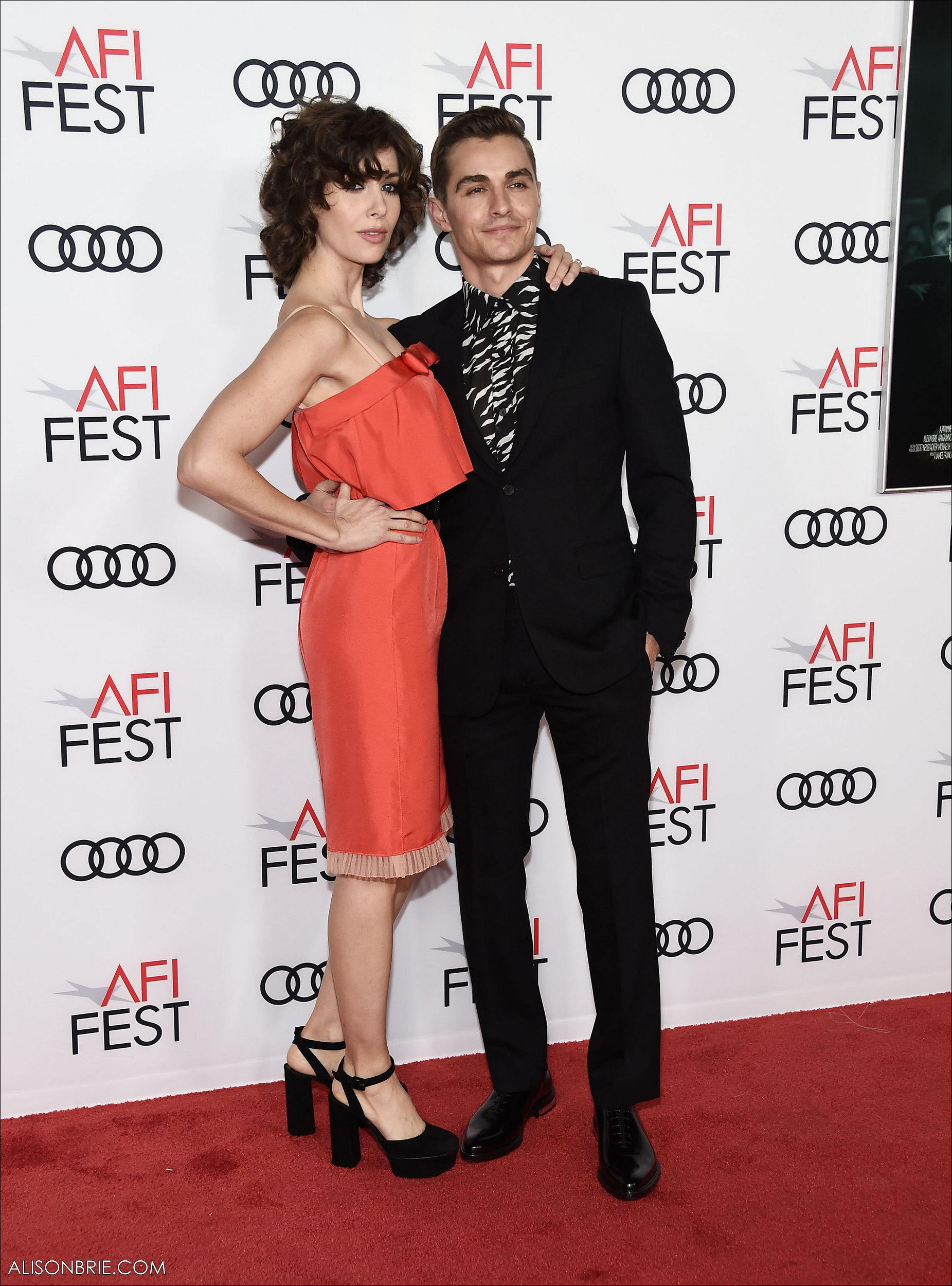 HQ_417.jpg HQ_417.jpg