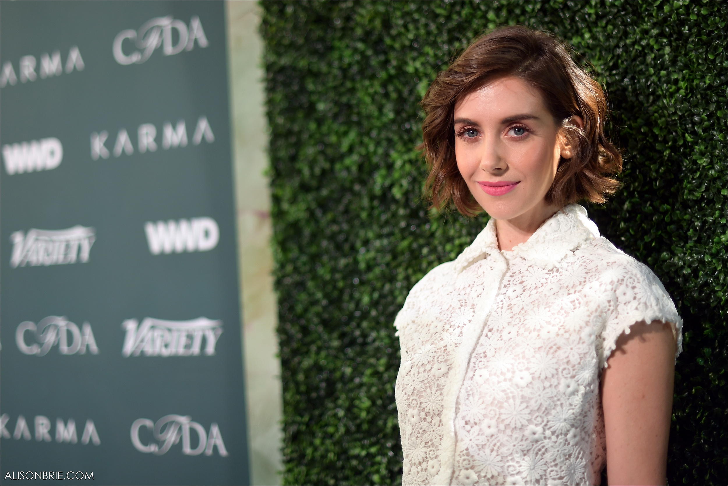 HQ_031.jpg HQ_031.jpg