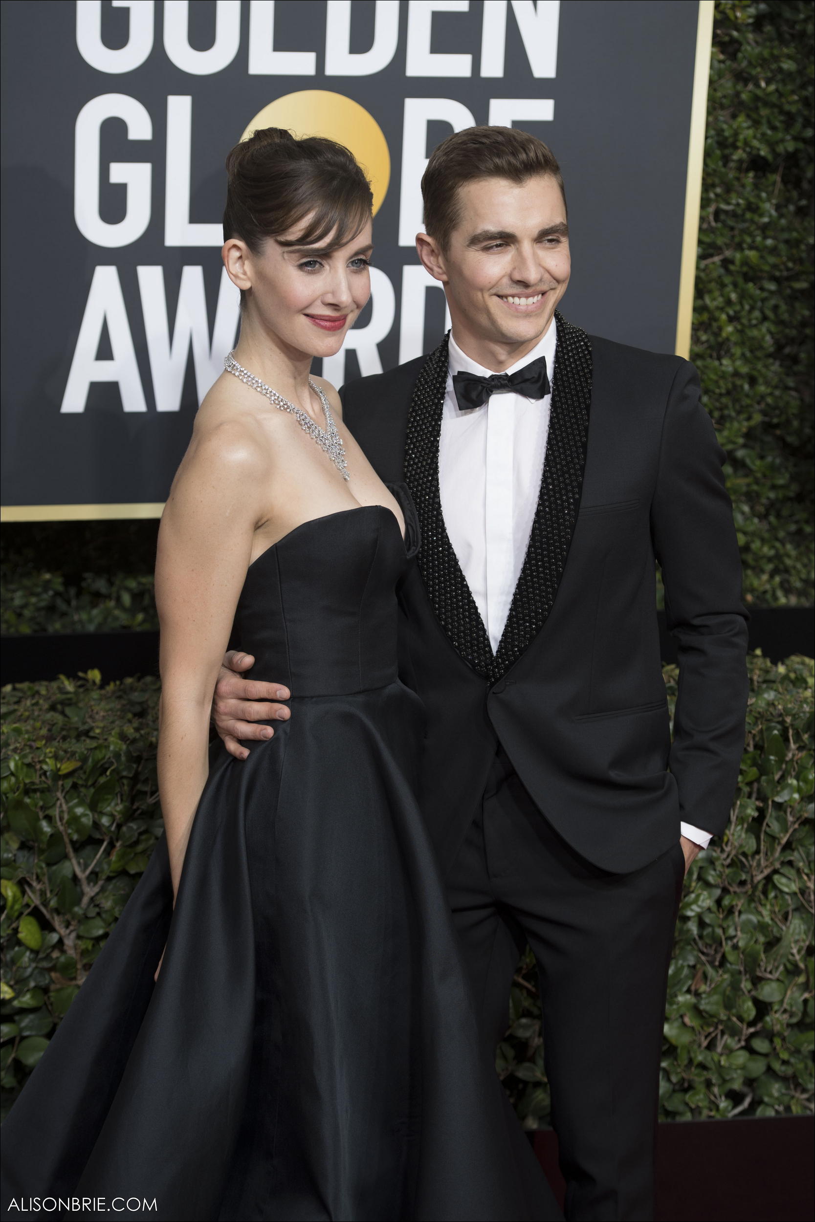 HQ_200.jpg HQ_200.jpg