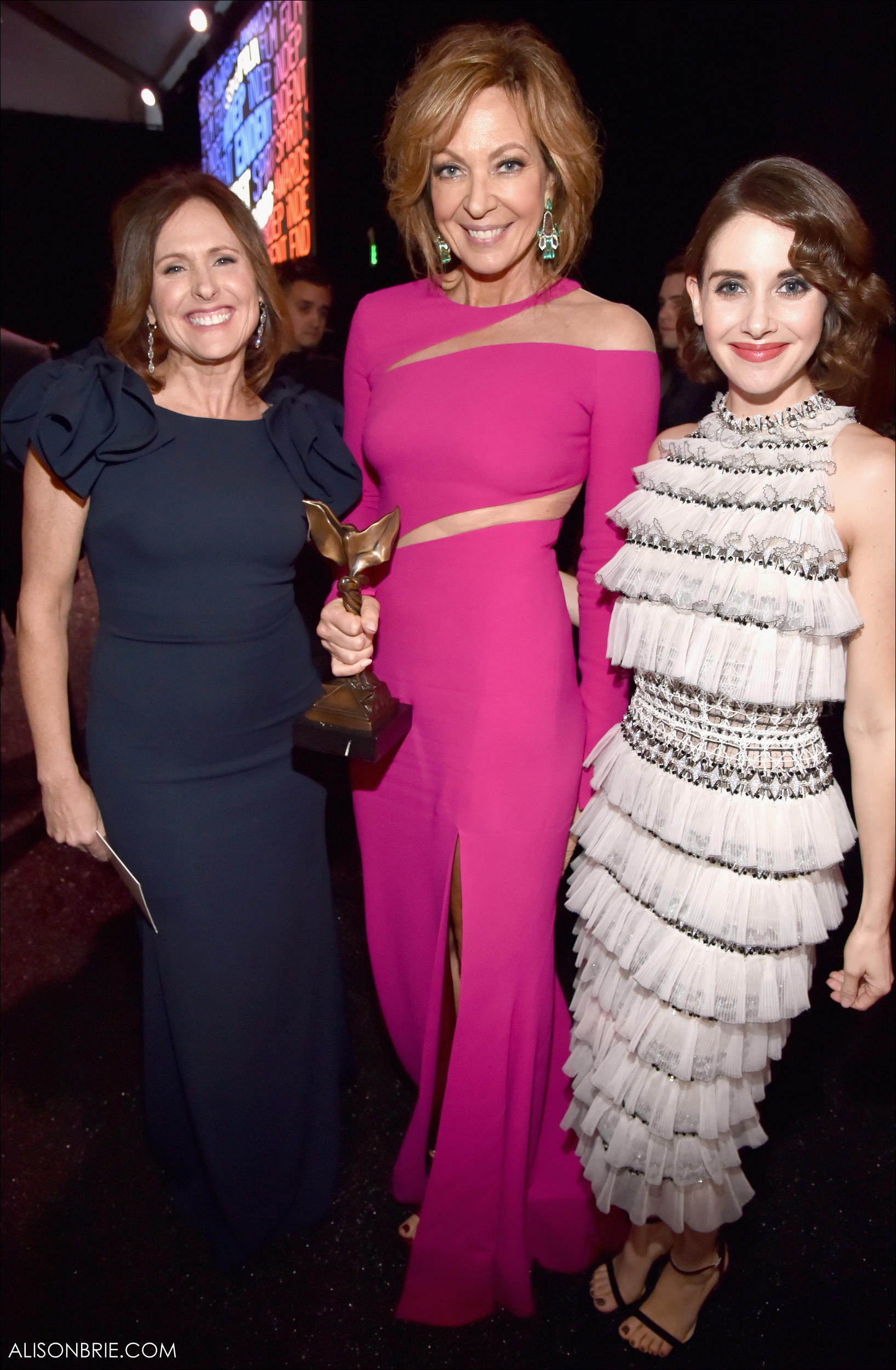 HQ_007.jpg HQ_007.jpg