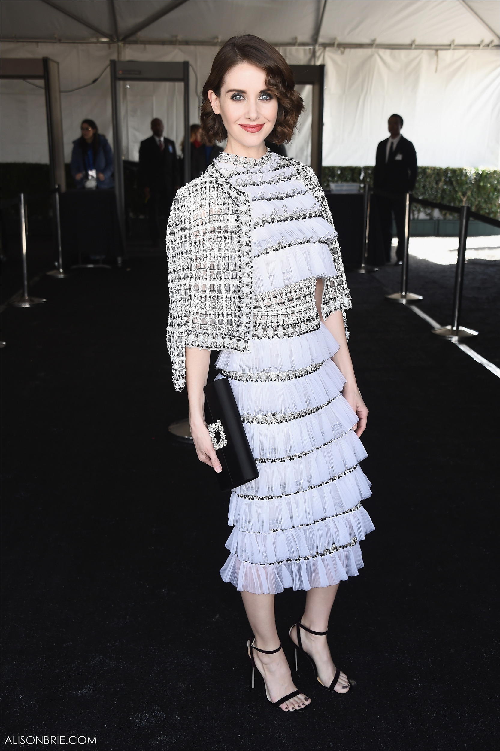 HQ_144.jpg HQ_144.jpg