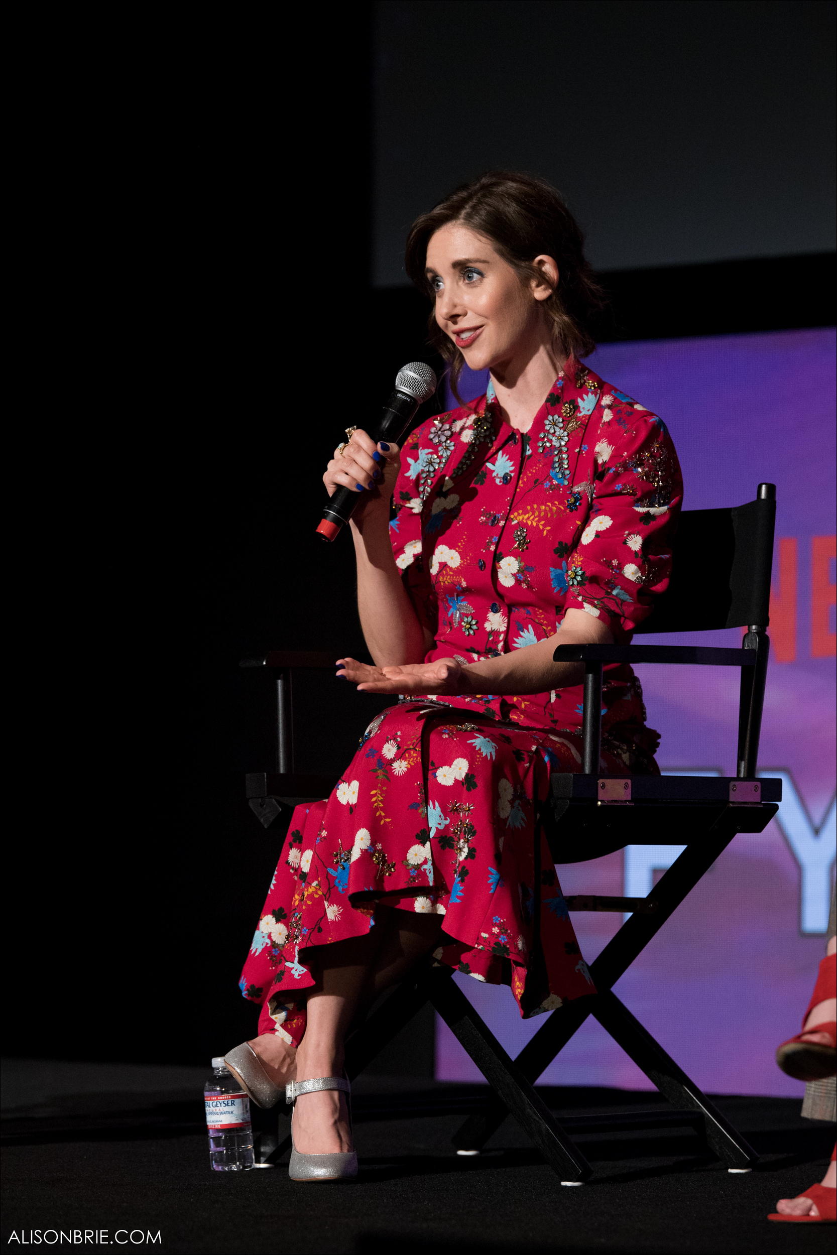 HQ_005.jpg HQ_005.jpg