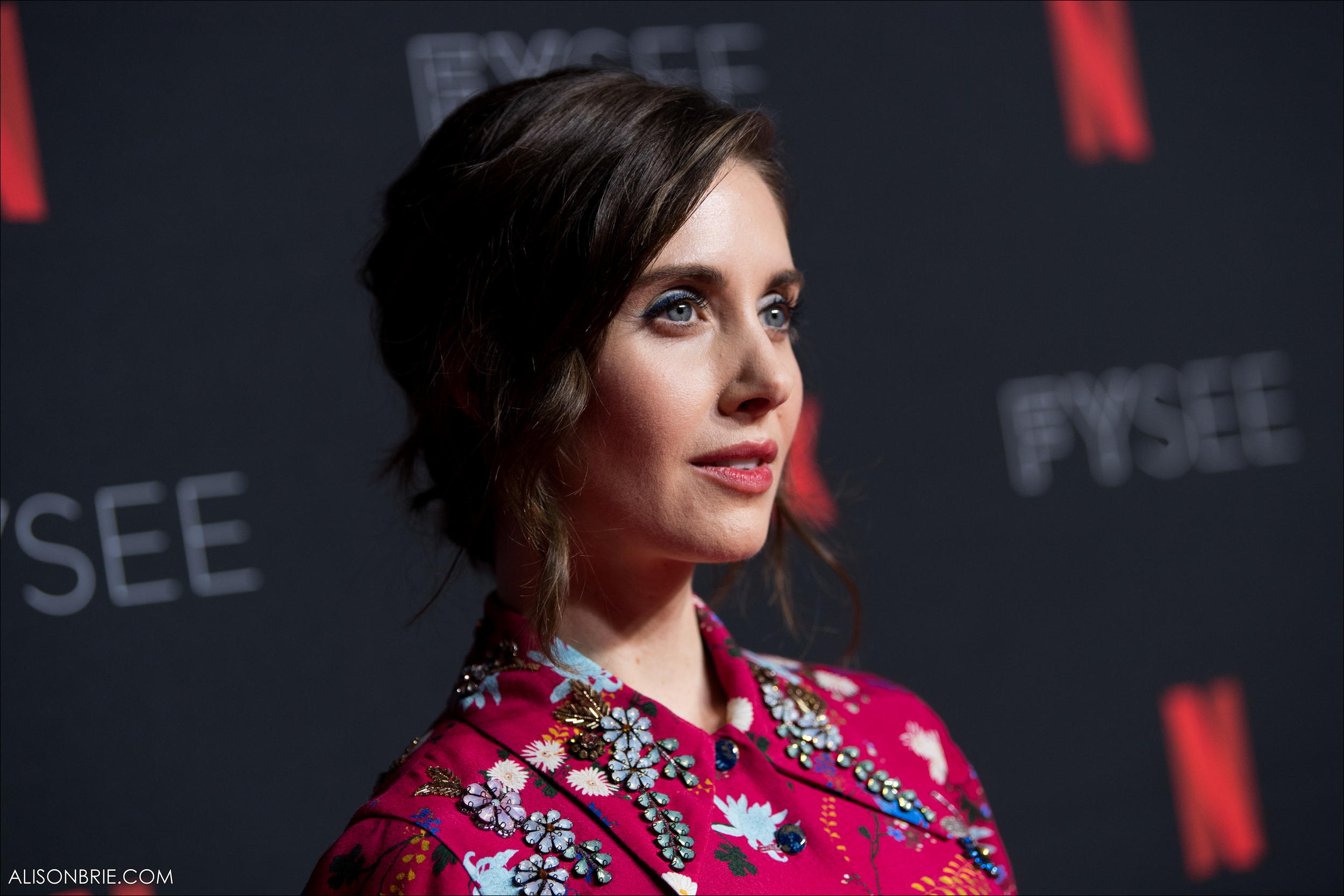 HQ_013.jpg HQ_013.jpg