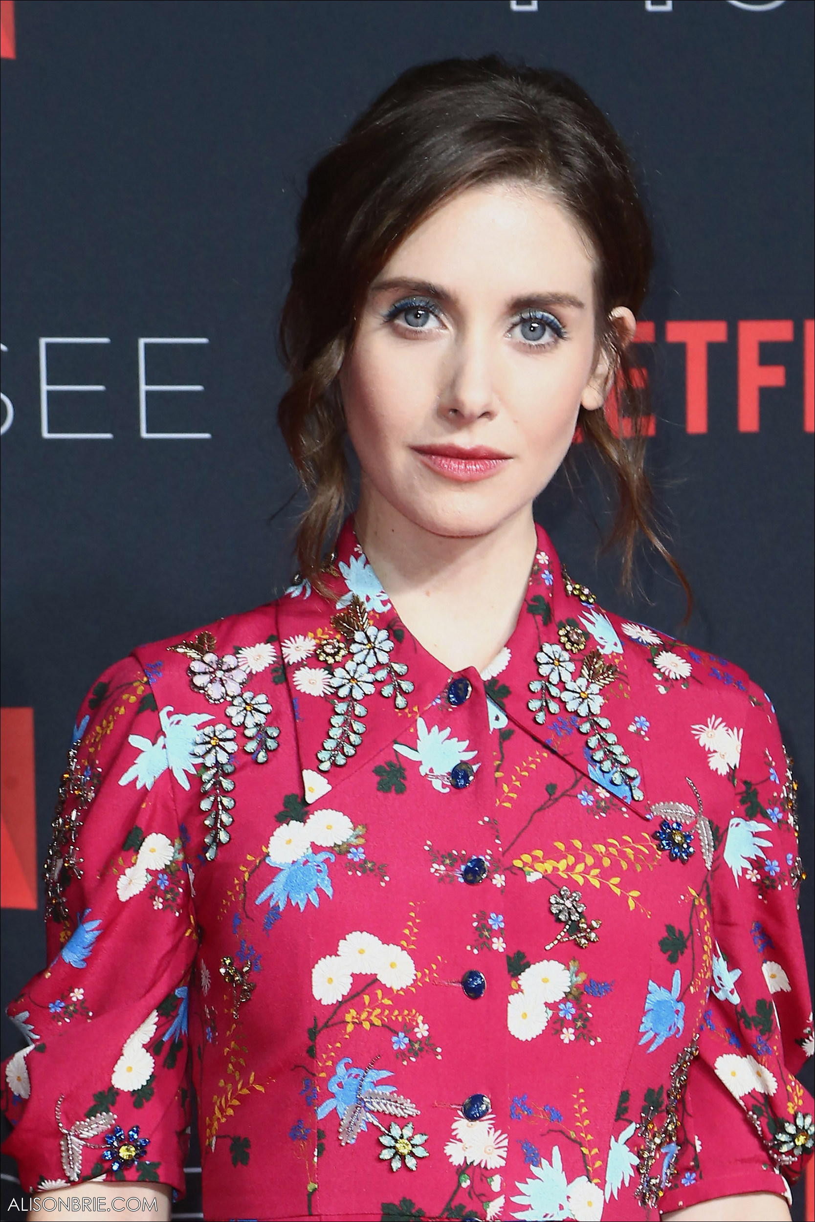 HQ_105.jpg HQ_105.jpg