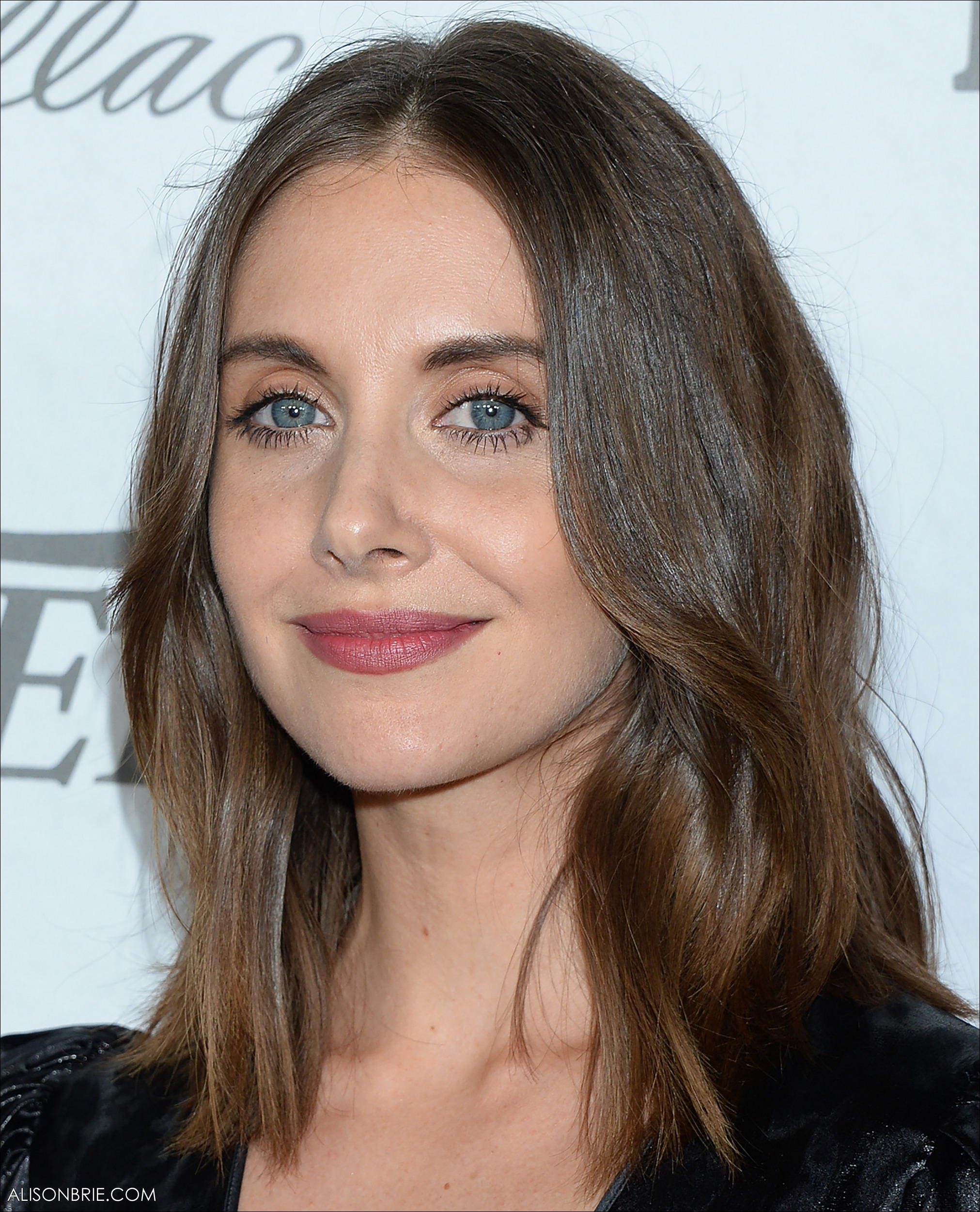 HQ_004.jpg HQ_004.jpg