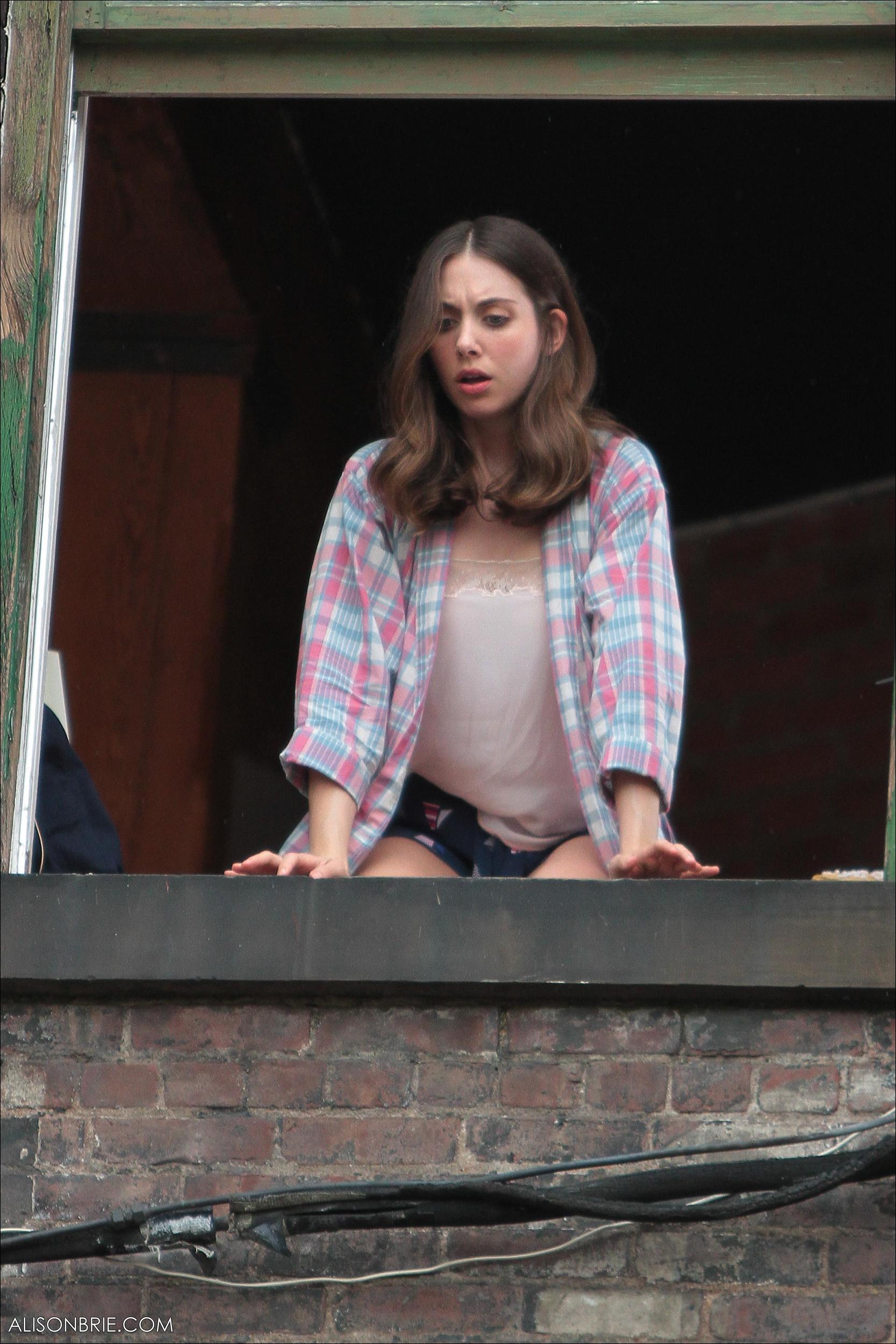 HQ_010.jpg HQ_010.jpg