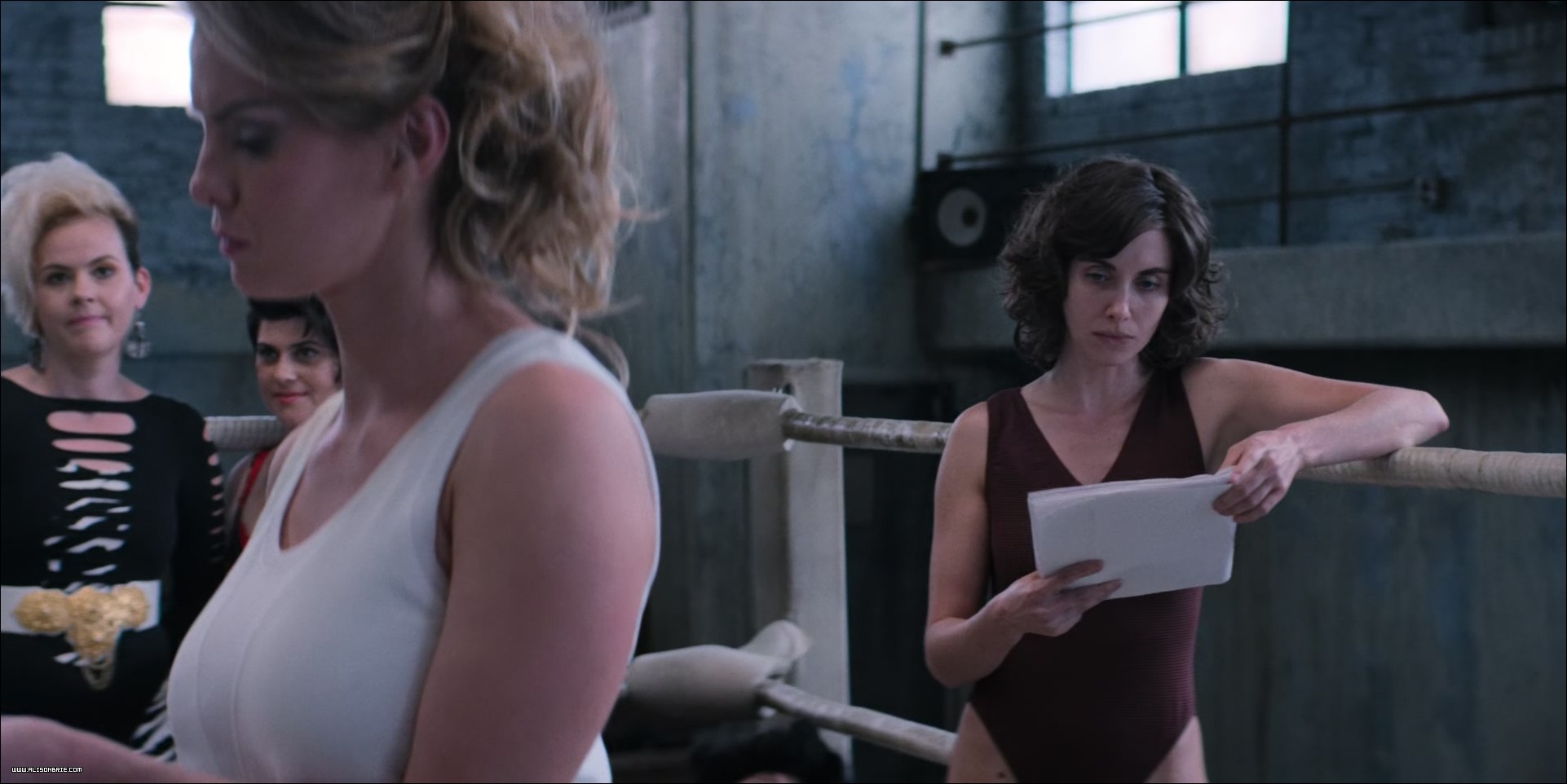 050.jpg 050.jpg
